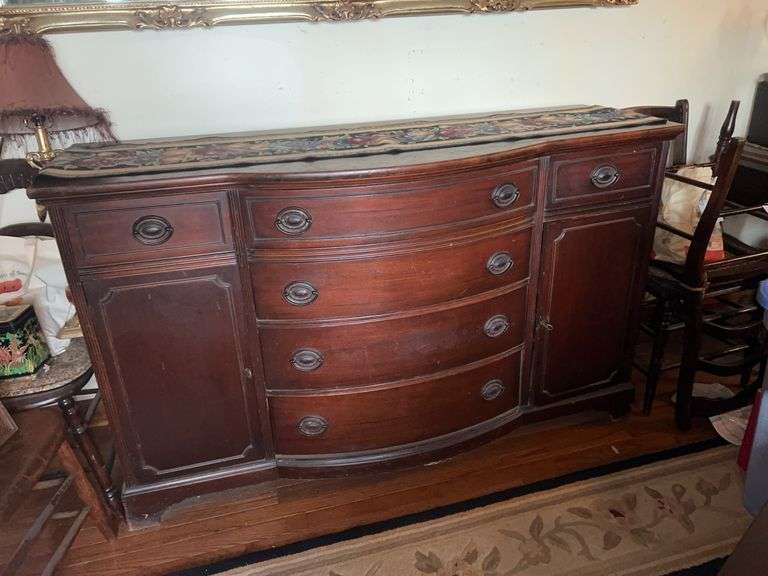 Traditional Bow Front Sideboard / Buffet Cabinet