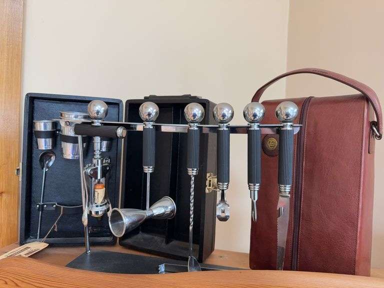 Decanters, Bar Tools, Figurines