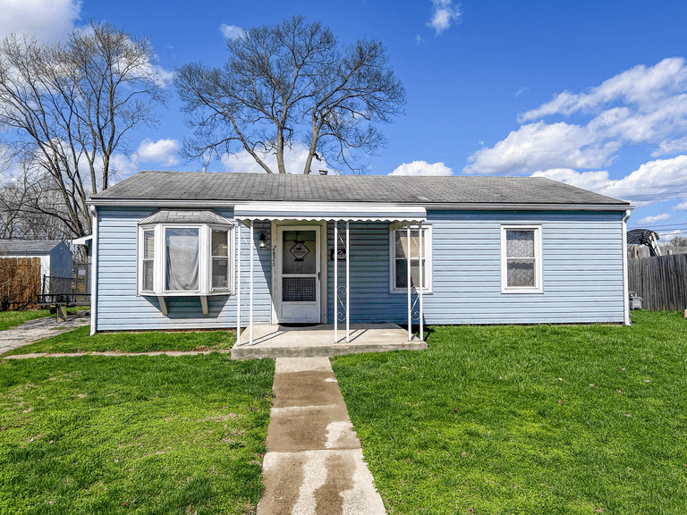2676 Shelly Drive, Columbus, OH 43207 - Reserve: $80,000