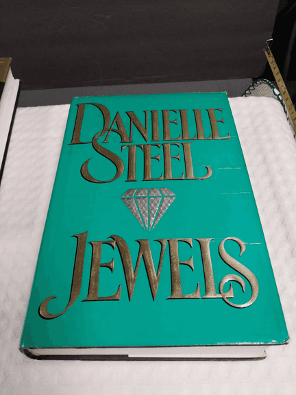 Jewels by Danielle Steel, Hardcover, Copyright 1992, First Edition