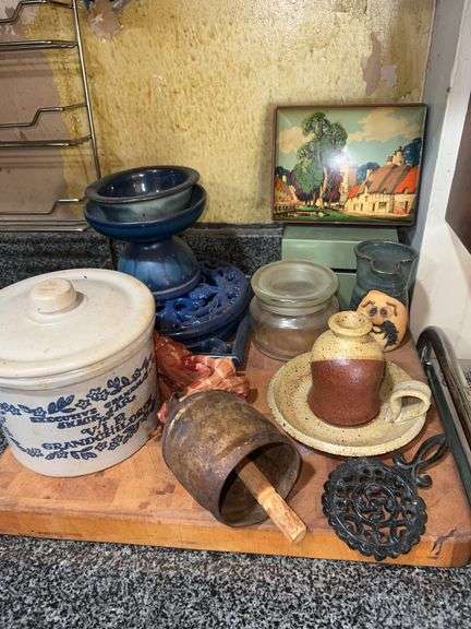 Vintage Stoneware, Crock & Kitchen Decor