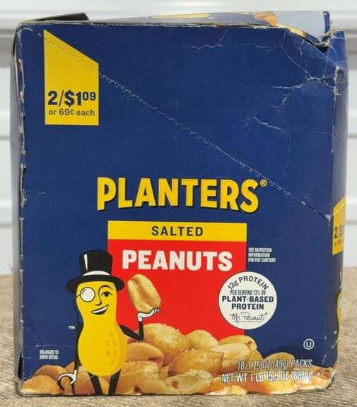 **NEW** PLANTERS Salted Peanuts - 18 Count - Expires: 5/23/26