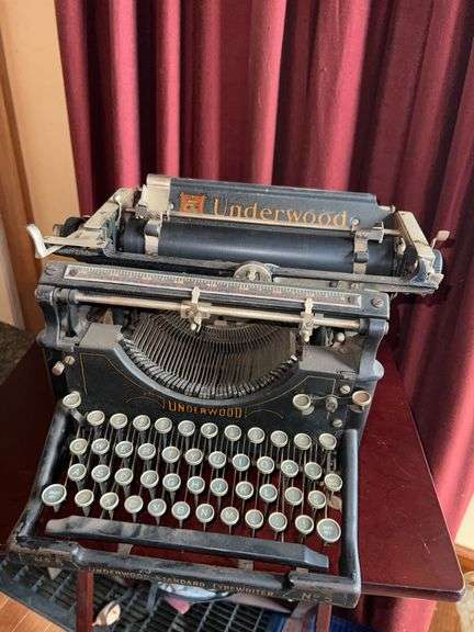 Underwood No. 5 Standard Typewriter