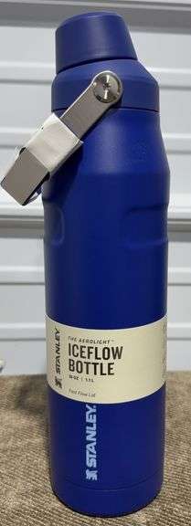 **NEW** Stanley AeroLight IceFlow Water Bottle with Fast Flow Lid - 36 OZ