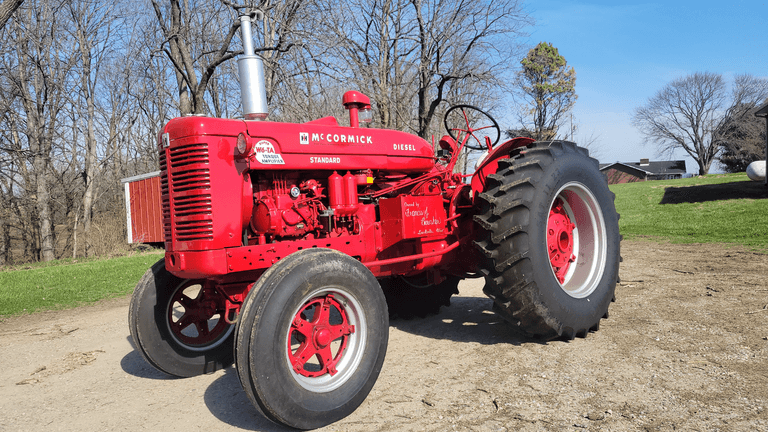 1954 McCormick Super W6-TA Tractor