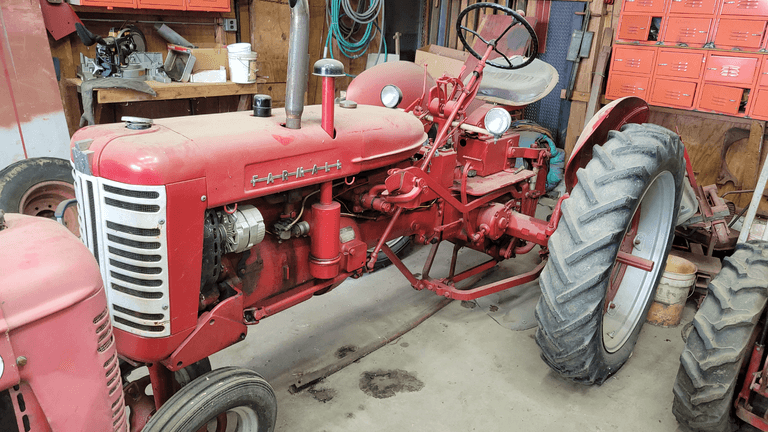 1956 Farmall 200 Tractor