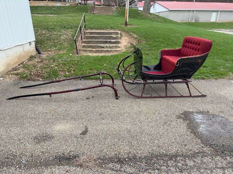 Nice Reconditioned Sleigh