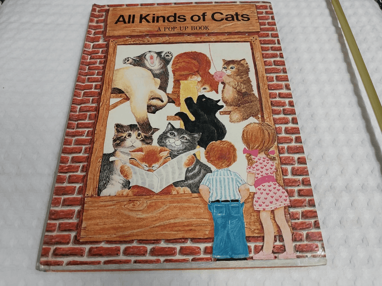 All Kinds Of Cats: A Pop-Up Book, Copyright 1975, Hardback