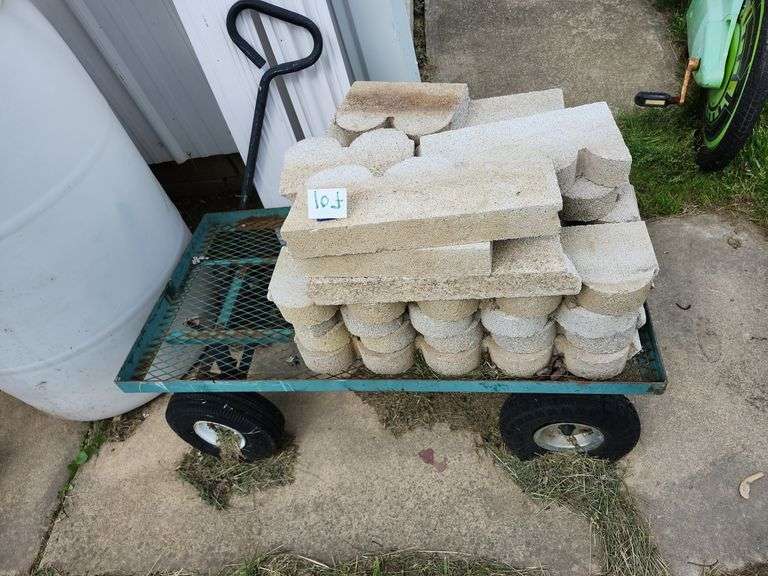 Garden Edge Blocks & Wagon 38"X20" (Flat Tires)