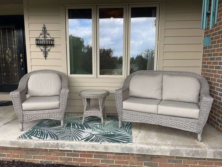 Wicker Furniture Set