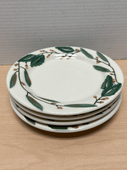 Set of 4 Hutschenreuther Bavaria Salad Plates – Floral Leaf Pattern – 7-3/4"
