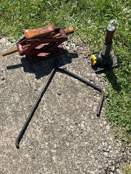 Scissor Jack & Bottle Jack