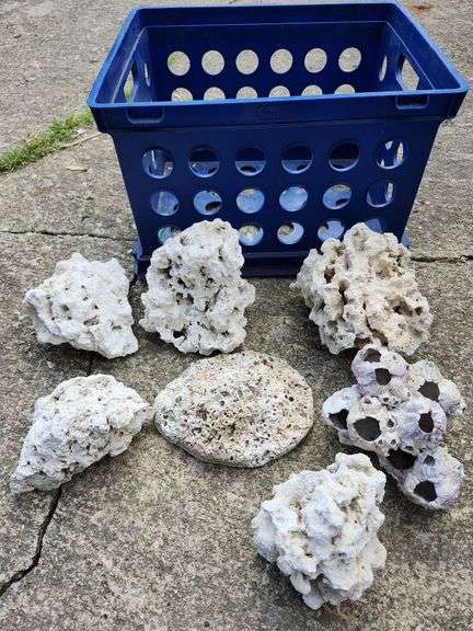 Crate & Aquarium Rocks