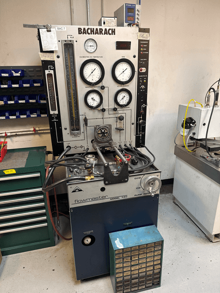 Bacharach Flowmaster Model 7.5C Test Stand