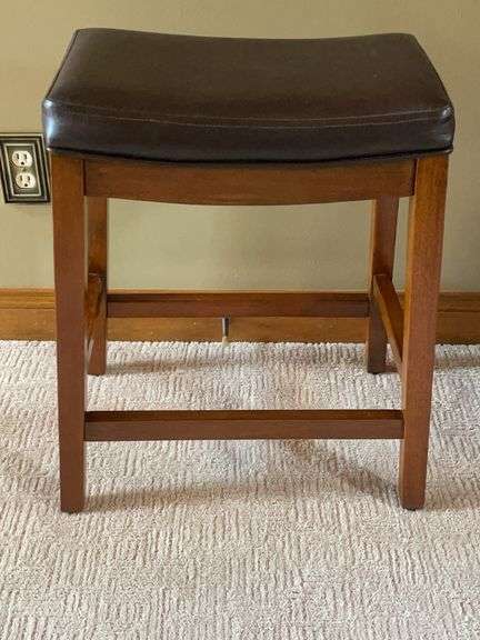 Barstool