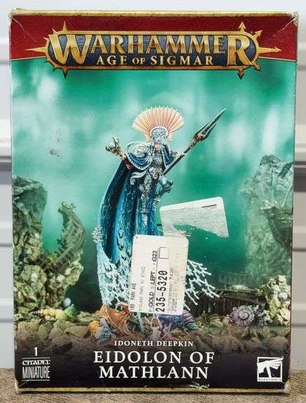**OPEN BOX/APPEARS NEW** Warhammer Age of Sigmar Idoneth Deepkin Eidolon of Mathlann Miniature Kit