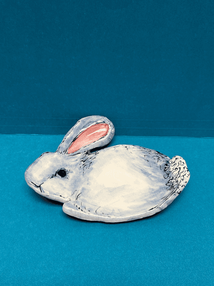 Signed Connie Carlisle 1994 Hand-Painted Bunny Dish / Tray