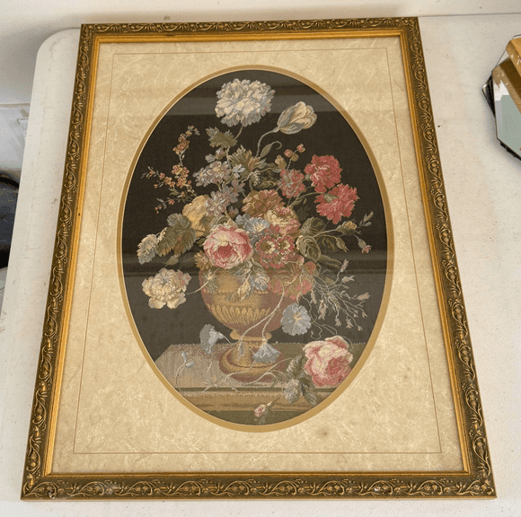 Framed Floral Needlepoint Embroidery in Ornate Gold Frame - Auction Ohio