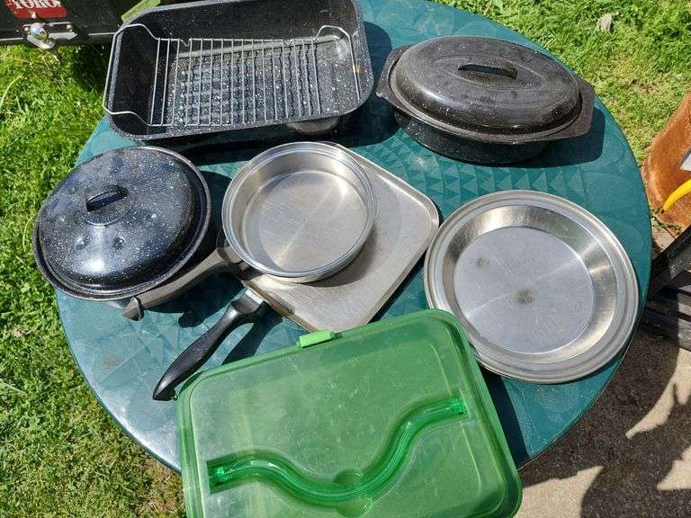 Kitchen Pans, Roaster Pcs, Etc.