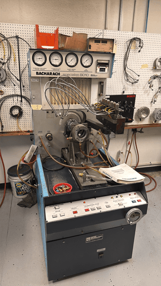 Bacharach Specialist 8010 Test Stand