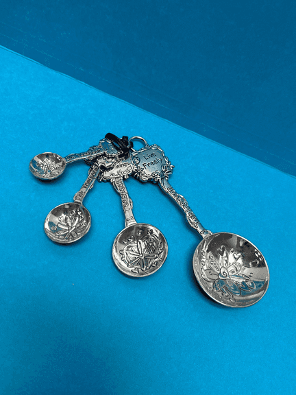 Inspirational Measuring Spoons Set – Butterfly Design, “Live Freely / Spread Love”