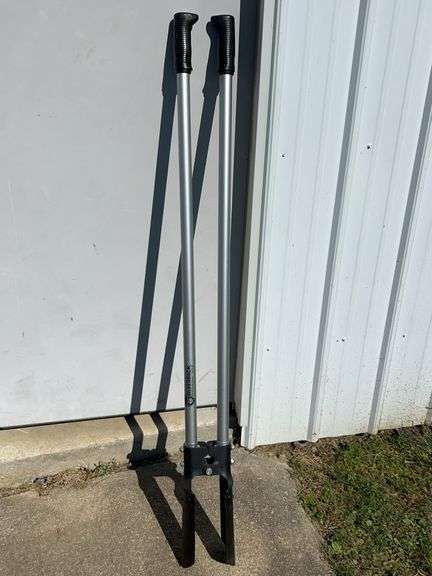 New Alpha Silverback Post Hole Diggers, Metal Handle