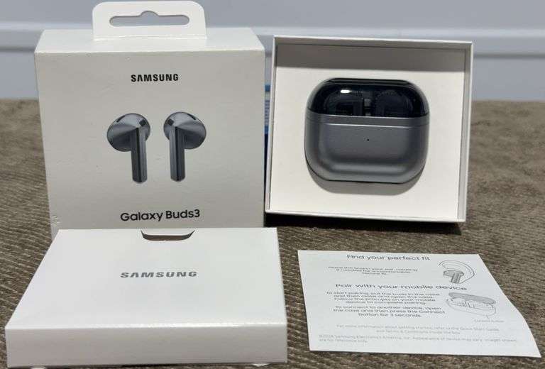 **OPEN BOX/APPEARS NEW** Samsung Galaxy Buds3 Wireless Earbud Headphones With Charger