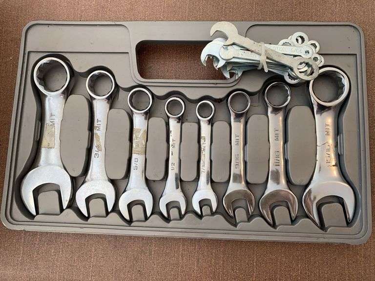 MIT Combination Wrench Set + Assorted Small Wrenches - Auction Ohio