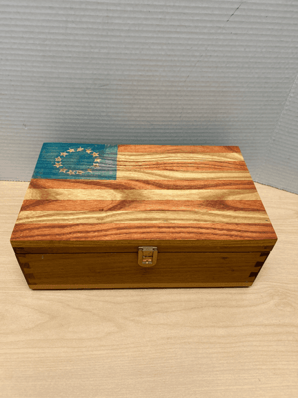 Handcrafted Wooden Keepsake Box w/ Betsy Ross Flag Inlay – Dovetail Joinery