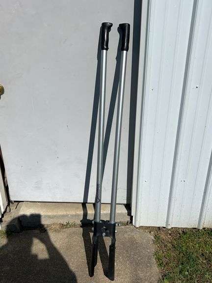 New Alpha Silverback Post Hole Diggers, Metal Handle