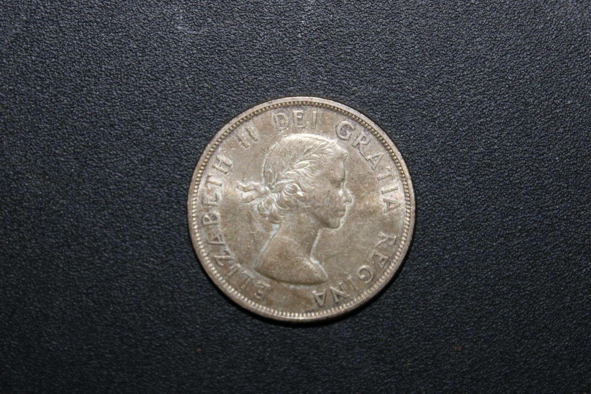 古道具　貴重 Vintage Treasures, Silver Dollar, Decorative Collectibles, Art