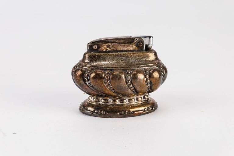 Vintage Ronson Crown Silver Plated Table Lighter