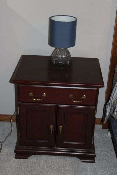 Nightstand & Lamp