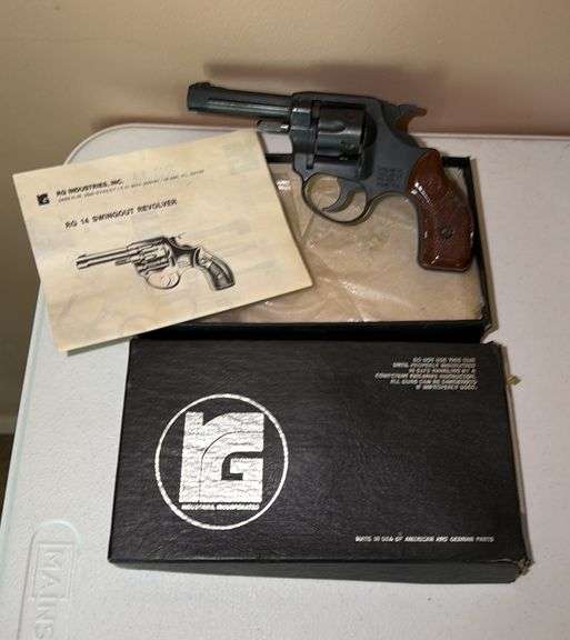 RG 14 Swingout Revolver