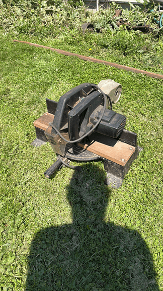 Black & Decker Power Miter Saw