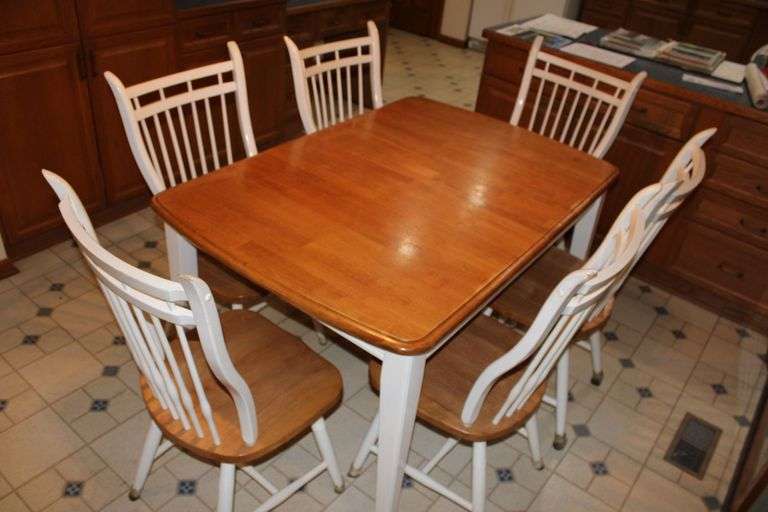 Farmhouse Dining Set