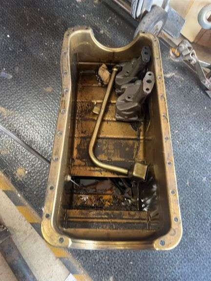 Milodon Oil Pan with Internal Components for Automotive Engine