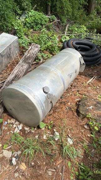 Metal Storage Tank