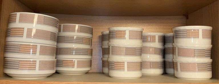 Mikasa “Tracings” Accessory Pieces, 8 Fruit/ Dessert Bowls and 15 Custard Cups