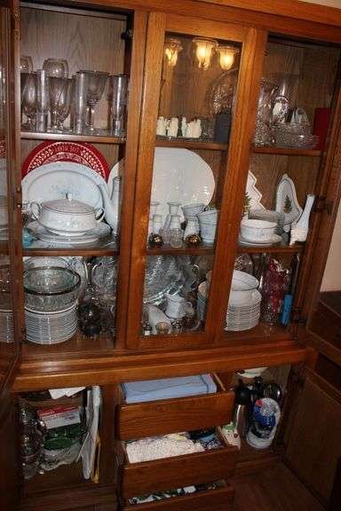 China Cabinet Contents