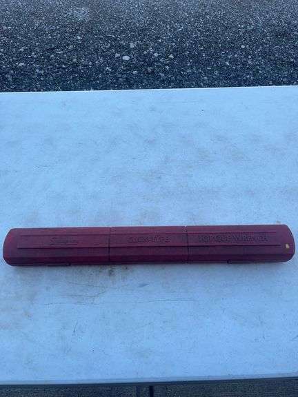 Snap-on QJR-3200B Torque Wrench with Red Plastic Case