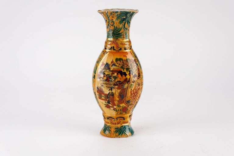 Vintage Japanese Satsuma Style Porcelain Vase