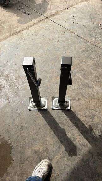 Vevor Adjustable Trailer Jacks