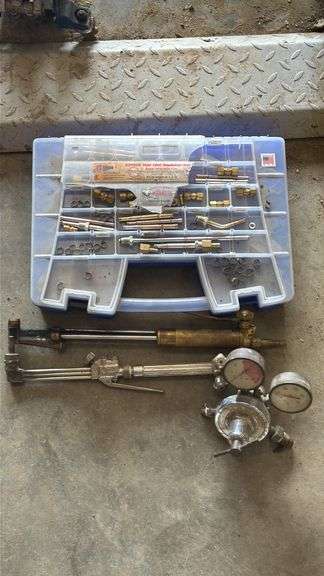 Gauges and Fittings