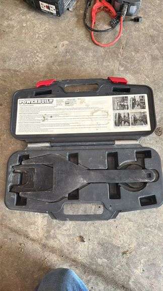 Powerbuilt Tool Set