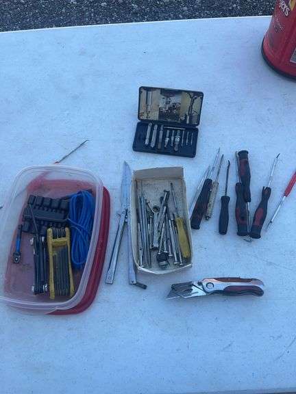Hand Tools and Attachments