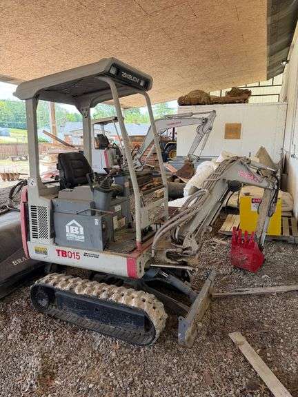 Takeuchi TB015 Mini Excavator