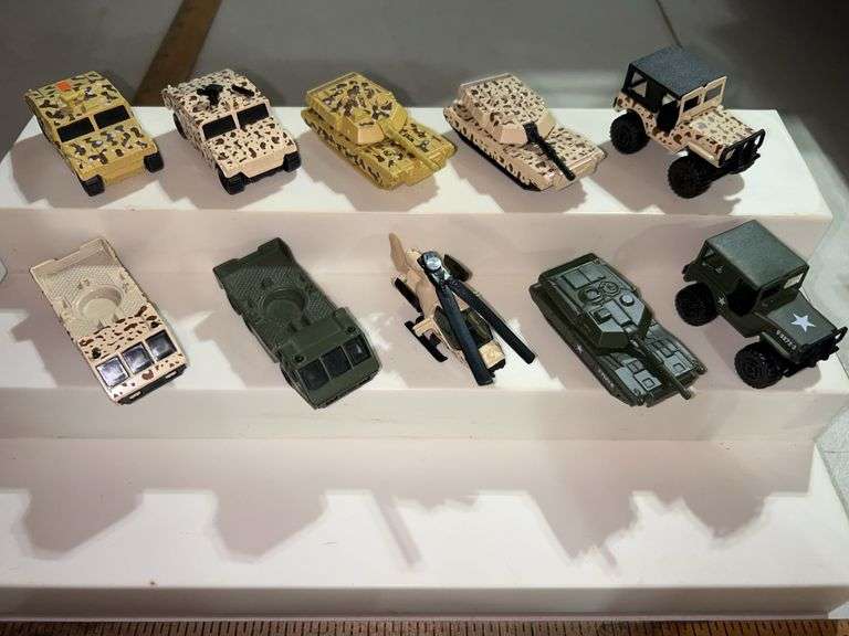 10 Assorted Matchbox Military Cars