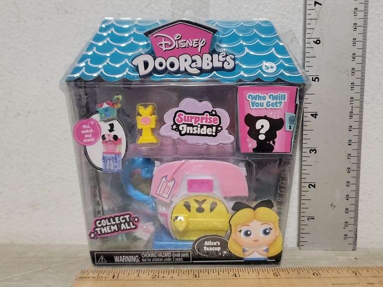 Disney Doorables Alices Teacup