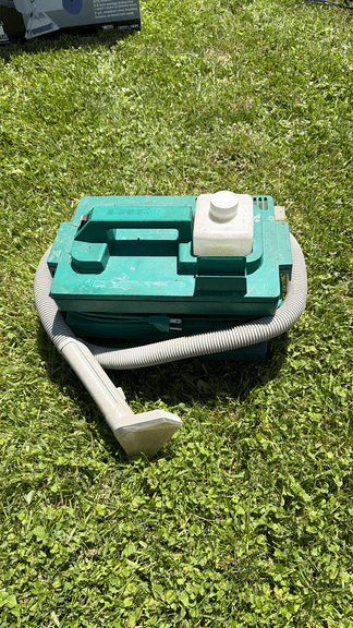 Green Vacuum Cleaner